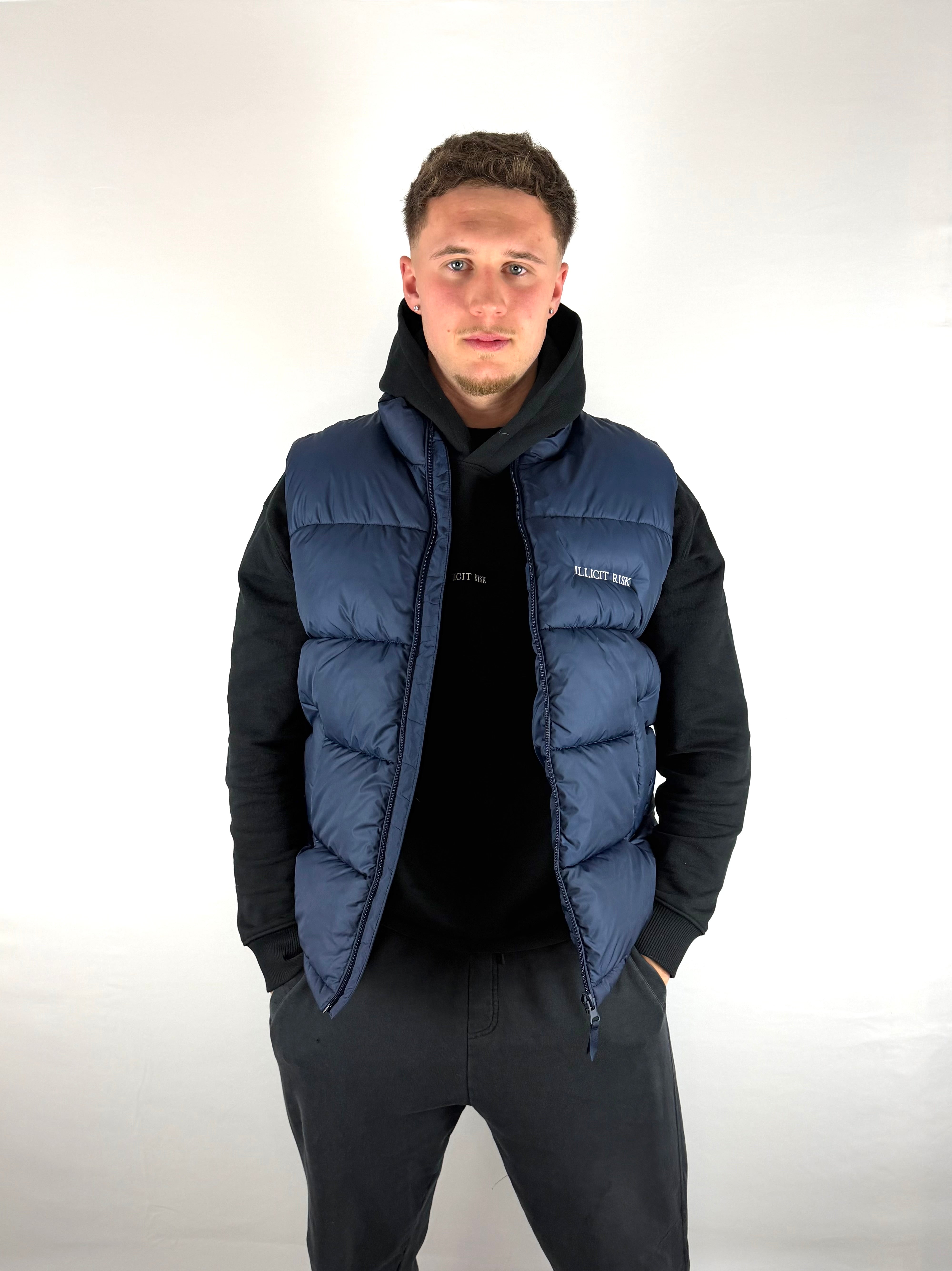 French Navy Gilet – illicit risk